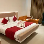 Hotel Banaras Grand