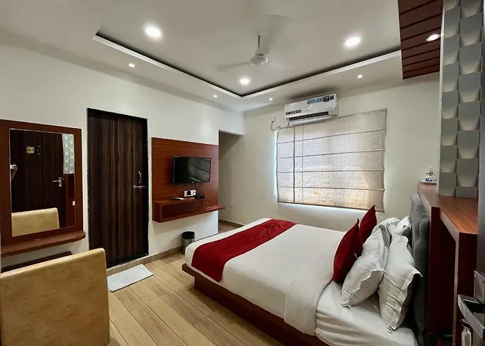 Hotel Banaras Grand