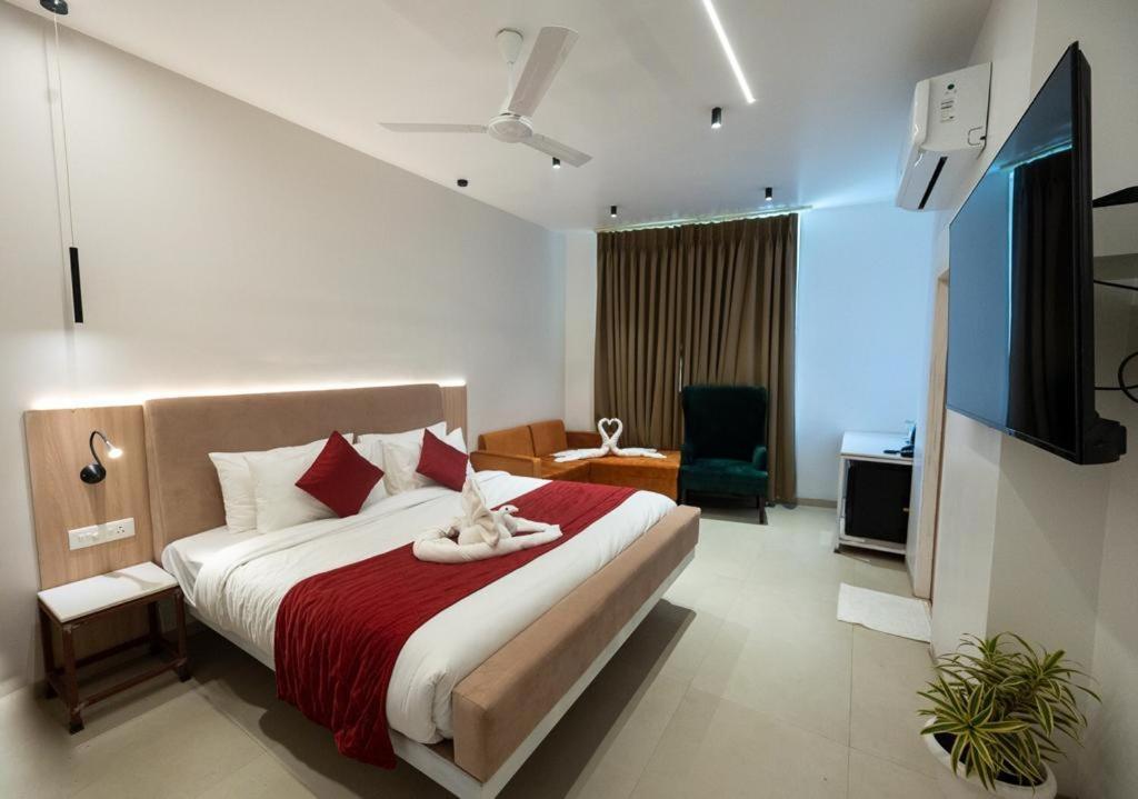 Banaras Grand Hotel